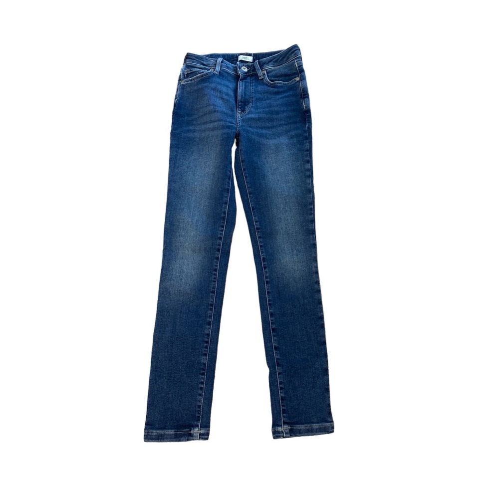 Forever 21 dark blue jeans juniors size S/M never worn brand new